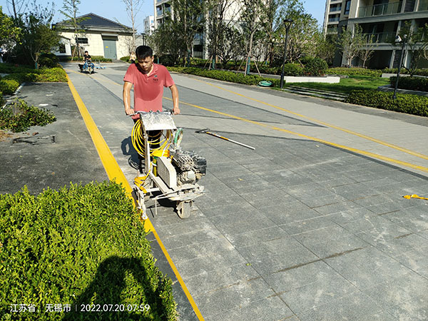 无锡小区道路划线,无锡道路划线找飞扬市政