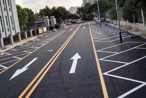 道路划线设计，为安全出行保驾护航